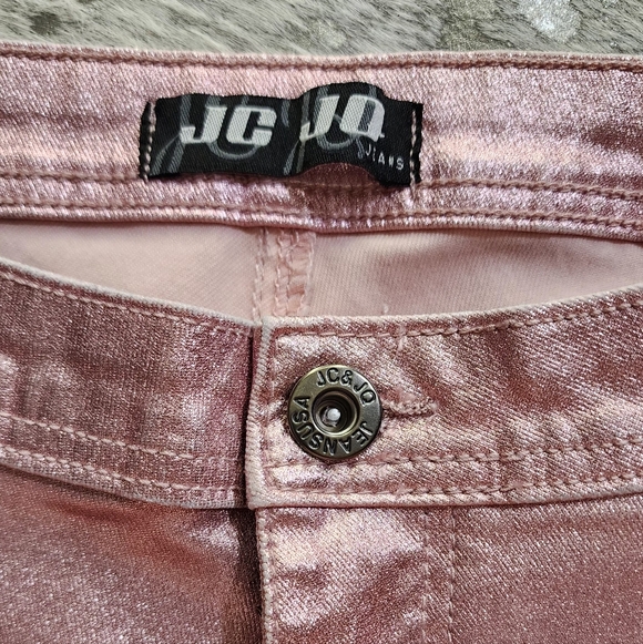 Pink Metallic Jeggings - Picture 5 of 6